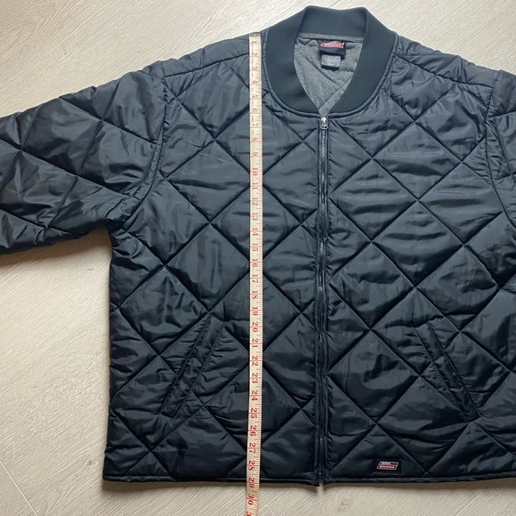 Dickies Diamond Quilted Puffer - Picture 11 of 11
